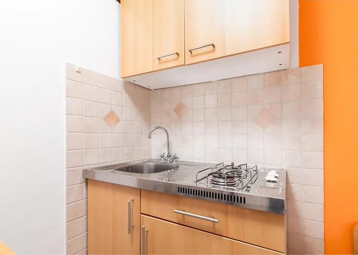 With Wifi Stinjan, - 24743 아파트