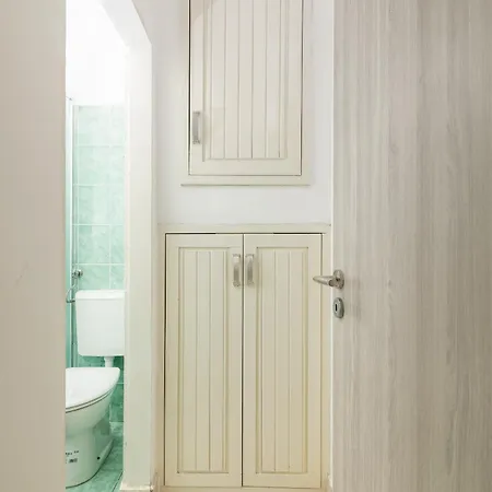 Apartamento With Wifi Stinjan, - 24743 *